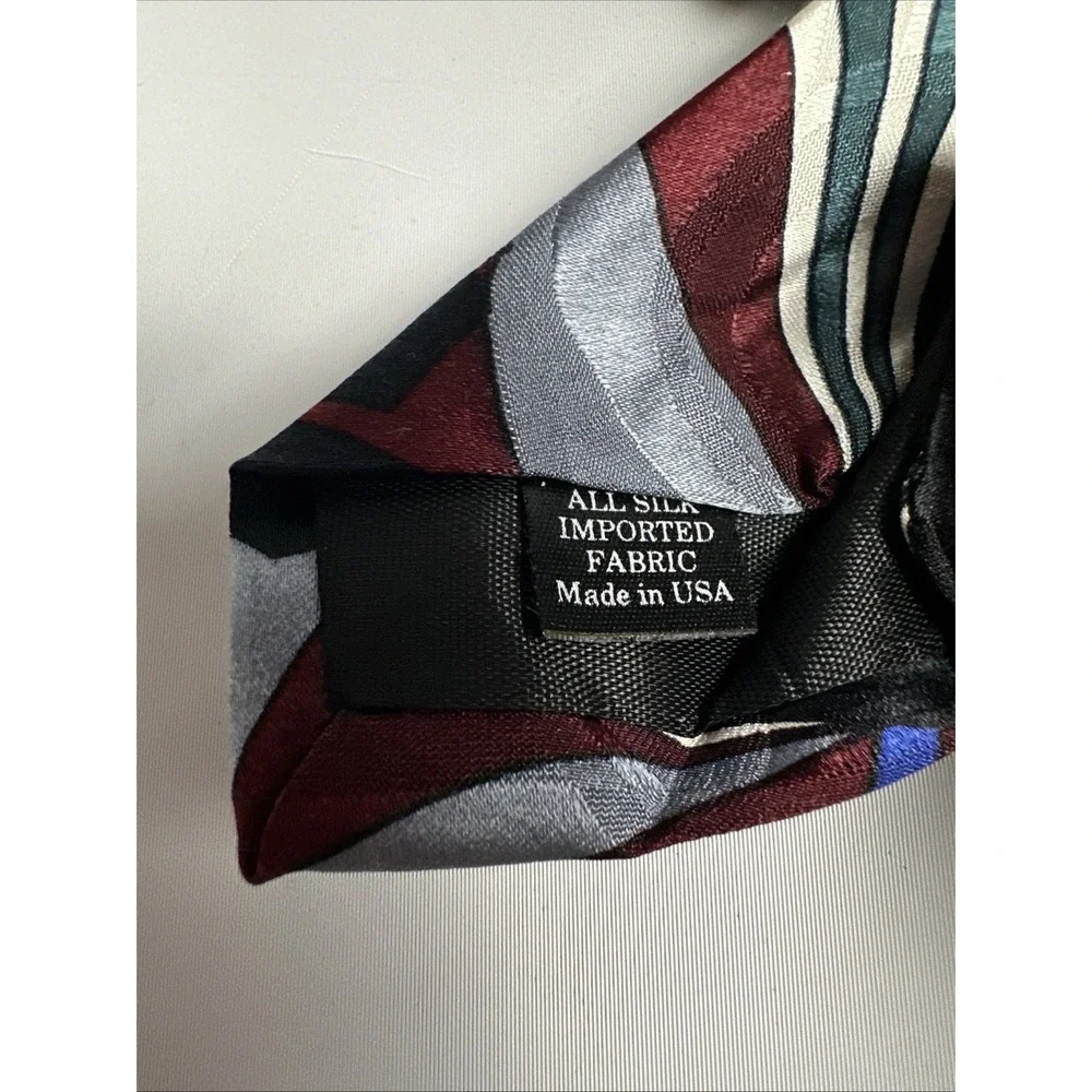Vintage Screenplay Martin Wong Silk Necktie Abstract Geometric Art Deco USA